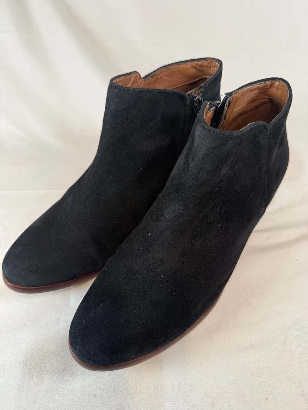 Sam Edelman Womens Petty Ankle Boots Size 8.5 Black Suede Zip Block Heel Booties